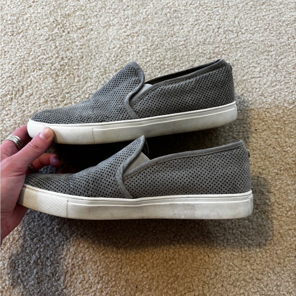 Steve Madden Gray Sneakers Size 9